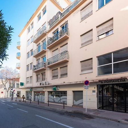 Appartamento Robert Soleau Bright Design Flat Center Of Antibes Esterno foto