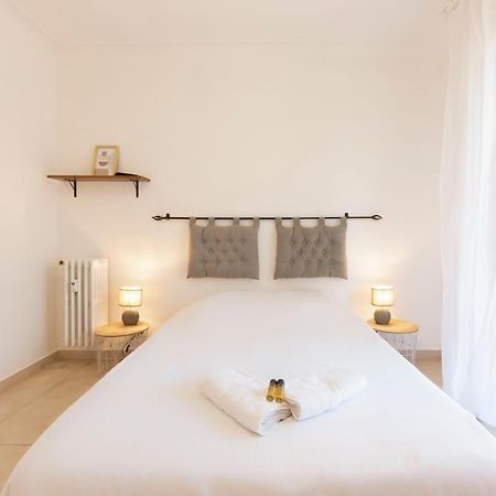 Appartamento Bnb Renting Bright Design Flat Center Of Antibes Esterno foto